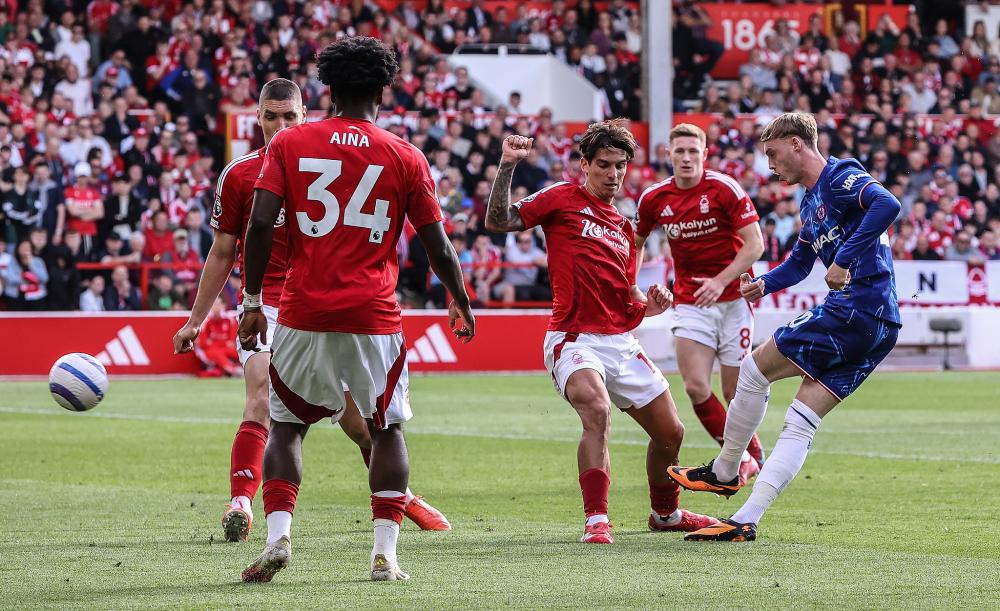 芬奇谈爱德华兹低迷：他一过半场就被包夹，必须研究如何应对