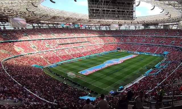 而是源于她 而是源于她